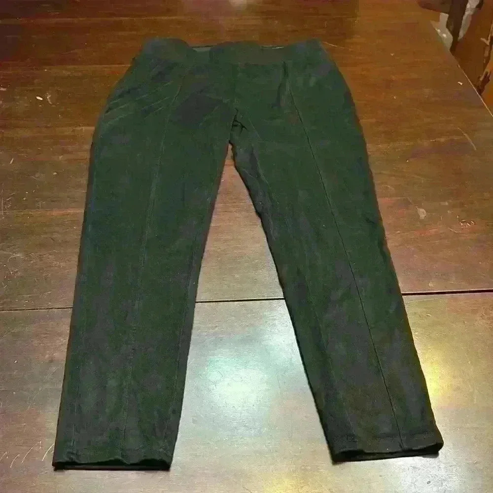 Seven7 faux suede legging  Front Seam size Large- EUC